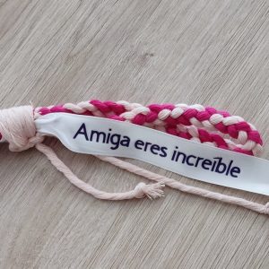 Llaveros macrame