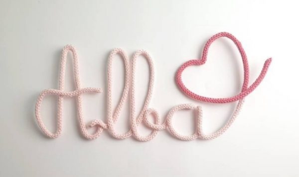 Nombres Personalizados en Tricotín – Decoración Única y Artesanal - Imagen 3