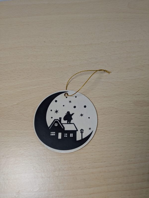 Adorno Navideño de Madera Personalizado – Bola de Navidad Única y Artesanal - Imagen 3