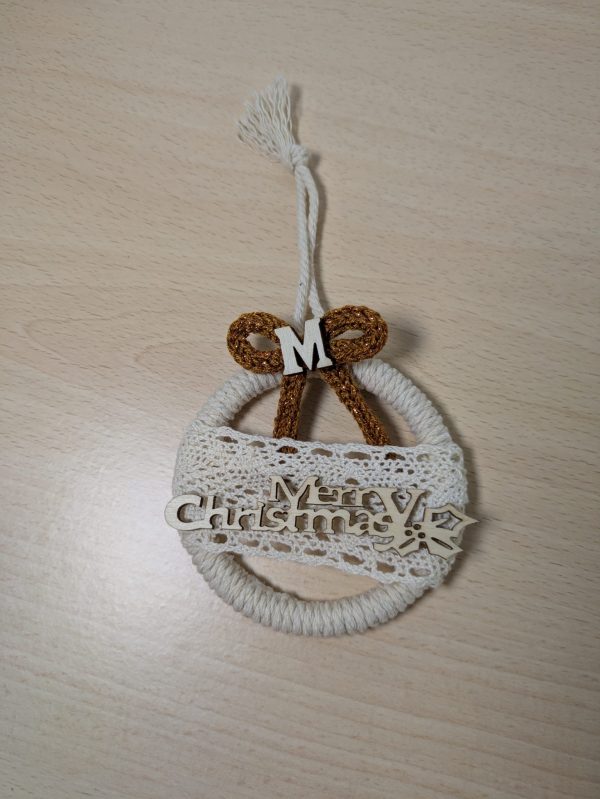 Adornos Navideños Hechos con Macramé – Decoración Artesanal y Elegante - Imagen 6